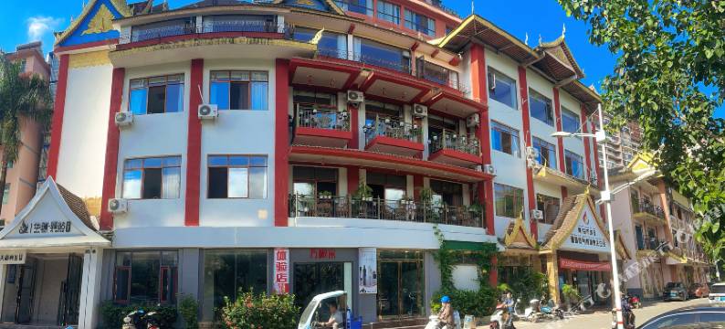 西双版纳景洪华瑞驿站(澜沧江畔店)图片