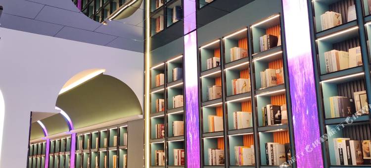 港汇精品公寓(绥化体育场店)图片