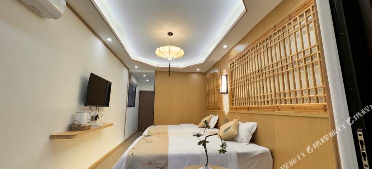 从文邻居客栈(边城茶峒景区店)图片