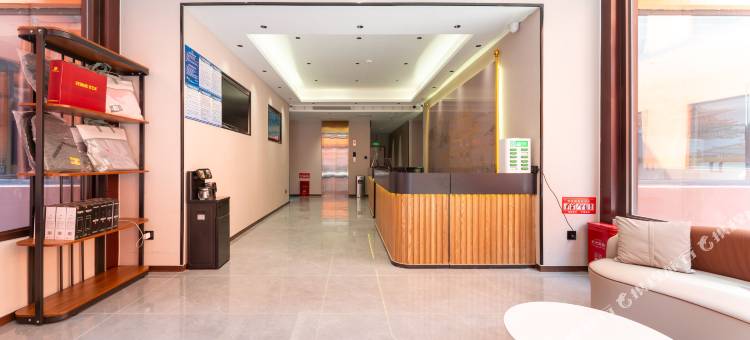 艺龙瑞云酒店(济南山东省肿瘤医院店)图片