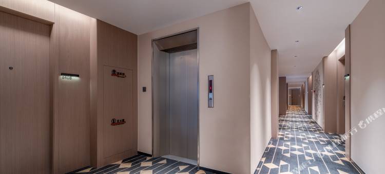 格美酒店(合肥南站朱岗地铁站店)图片