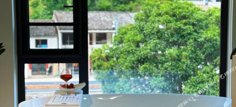 雁荡山见山云舍图片