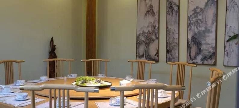武夷山·Mountain view全景观山丨椿己山居(九曲溪竹筏码头店)图片