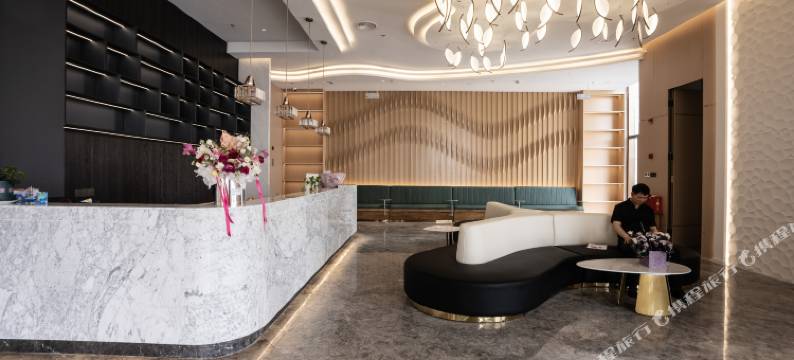 雷尔曼斯国际酒店(盐城爱琴海购物公园中心店)图片
