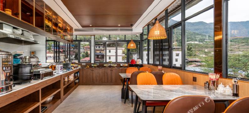 季枫酒店(墨脱店)图片