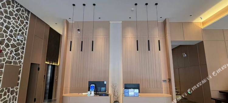 瀑拾澜▪GRAVIA悬空泳池▪艺术酒店(黄果树瀑布景区店)图片