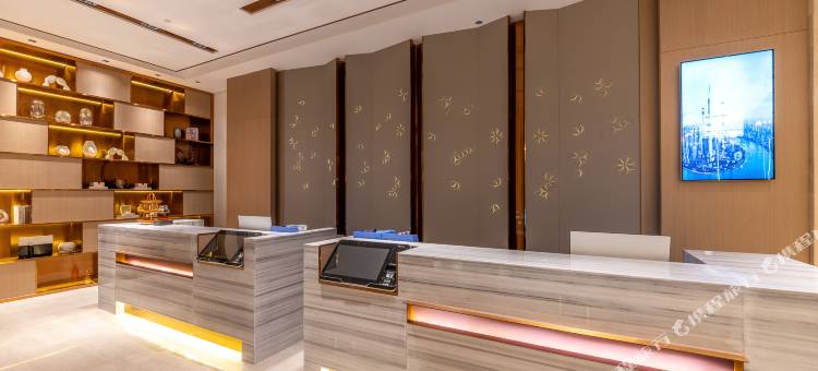 麗枫酒店(合作香巴拉文化广场店)图片