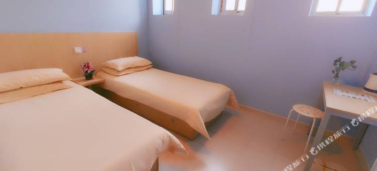 百时快捷酒店(嘉峪关镜铁市场店)图片