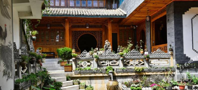 鹤庆凤翼人家民宿图片