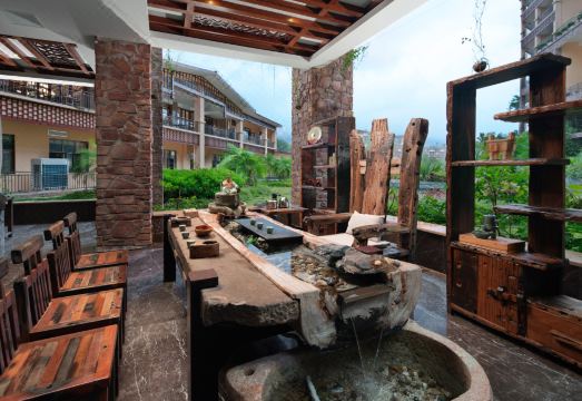 Yujing Hotel Hotel Overview