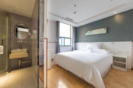 吉泰酒店(上海豫园老西门地铁站店)