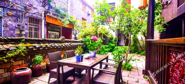 久栖·凤凰尘埃落定精品度假民宿图片