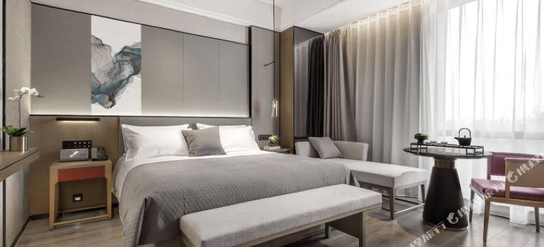 君品酒店(郑州郑开大道省科技馆店)图片