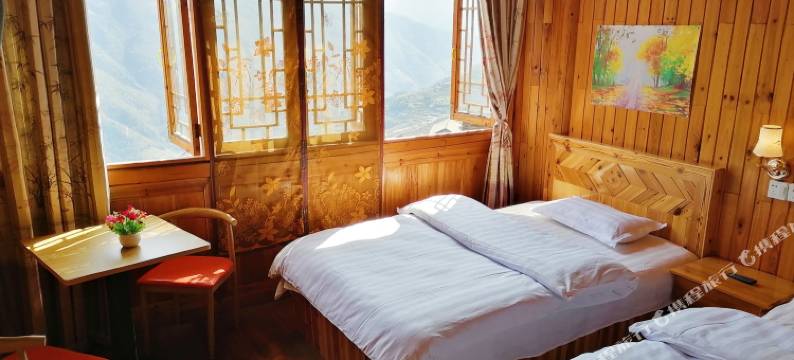 龙胜龙脊日月楼图片