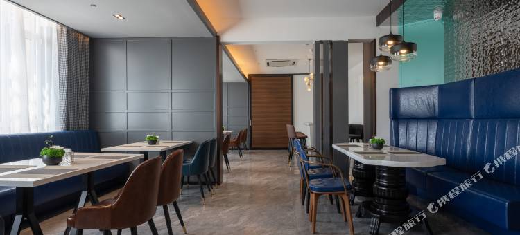 银座佳悦精选酒店(齐河万达广场泉城欧乐堡店)图片