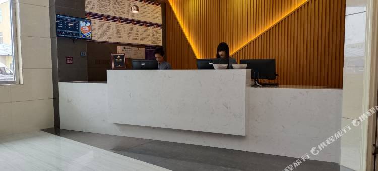 如家睿柏·云酒店(烟台牟平汽车站店)图片