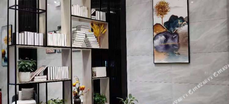 加曼酒店(衡阳融冠亲城店)图片