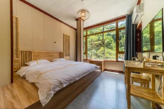 石台天下一家民宿