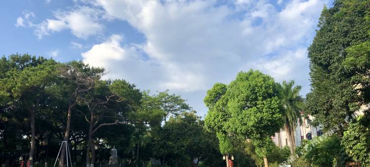 乐尚居酒店(东风路店)图片