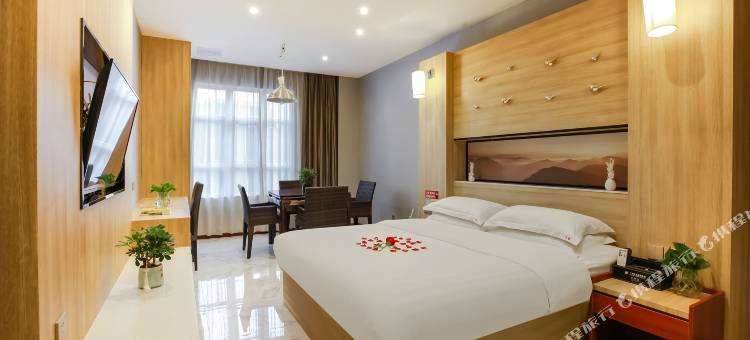 广州久龙精品酒店(余庆上城苑店)图片