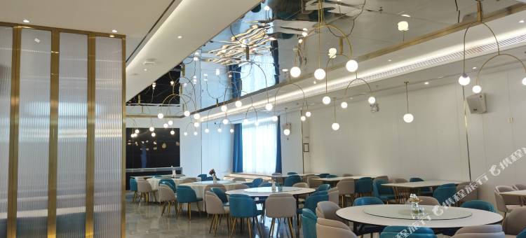 深圳定军山有戏电影酒店(西乡宝田一路地铁站店)图片