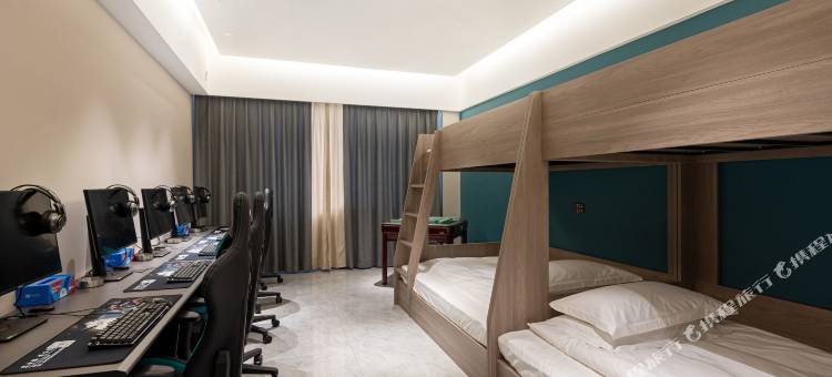 爱电竞酒店(许昌曹魏古城胖东来人民店)图片