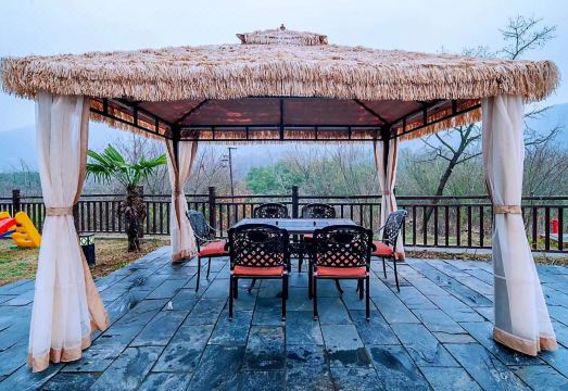 Seek Paradise · Shitang HostelHotel Overview