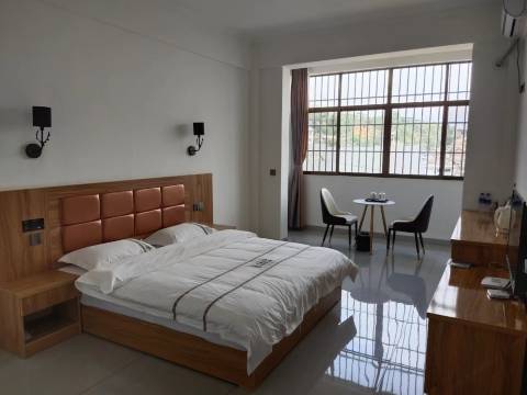 扎渡客栈(澜沧糯扎渡镇店)