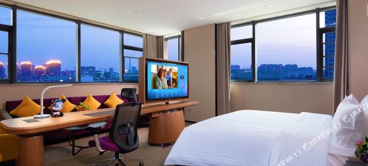 扬州东站市民中心希尔顿欢朋酒店图片