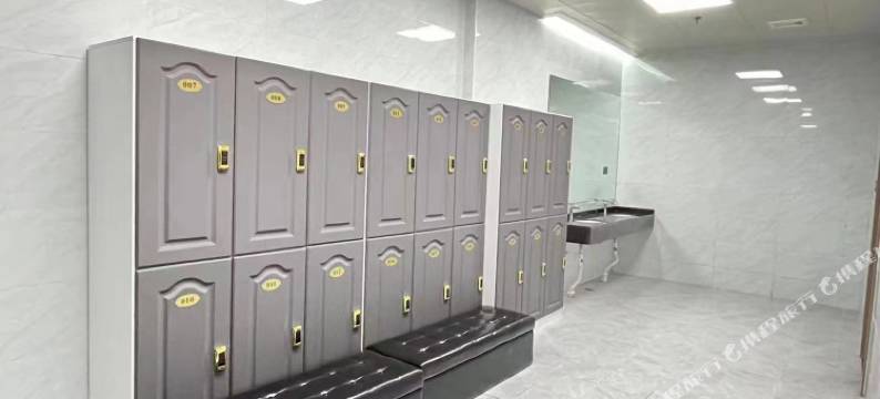 东方昱龙国际度假酒店(青岛城市阳台海水浴场店)图片