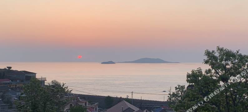 青岛崂山山海一家观海旅店图片