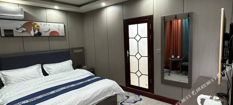 丁青优雅宾馆图片