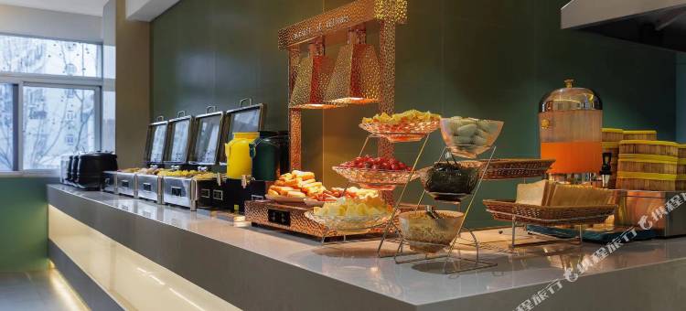麦庭铂金酒店(合肥工业大学屯溪路校区大钟楼店)图片