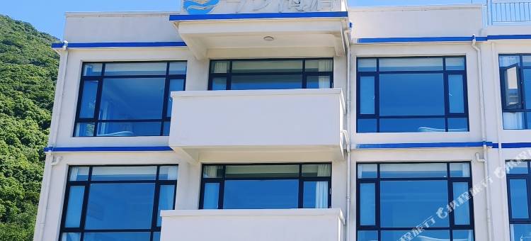 嵛山岛今夕海居图片