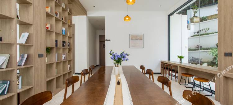 玖酒 Panoramic·Serene 花园亲子度假民宿(大峡谷游客中心店)图片