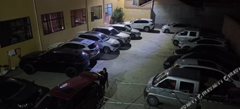 夏河艳红园农家客栈图片