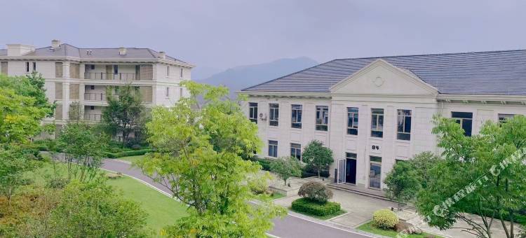 浅时光民宿(安吉凤凰山店)图片