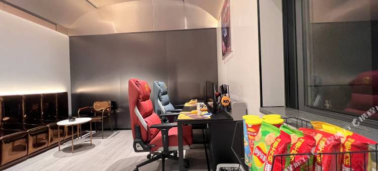 粤塔TOP·PLAY电竞酒店(淮安大学城奥体中心店)图片