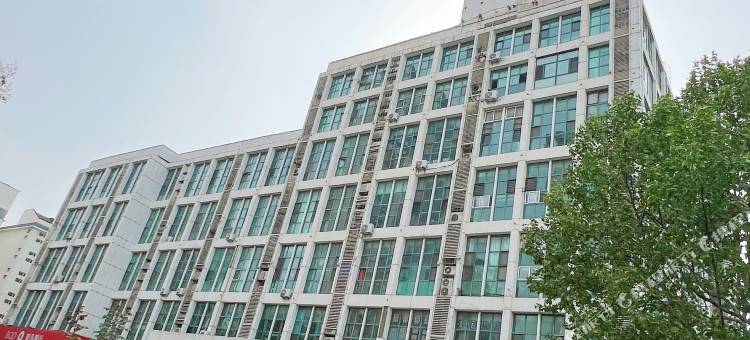 海角七号民宿 (青岛台东步行街店)图片