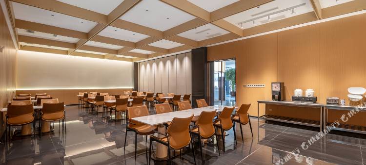 季枫国际酒店(西安临潼兵马俑店)图片