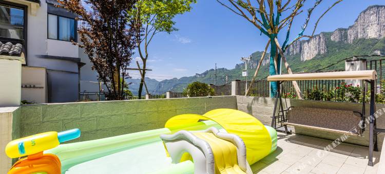 铂顿元世纪酒店(恩施大峡谷店)图片