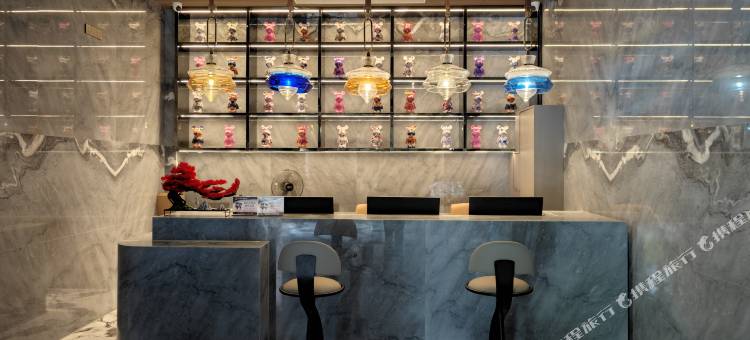 浦江V舍酒店(人民广场店)图片