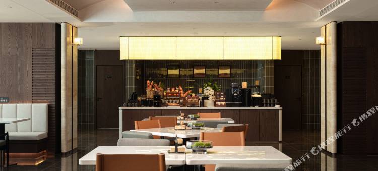 郑州经开区第二大街亚朵酒店图片