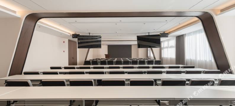 常州春秋淹城武进市民广场亚朵酒店图片