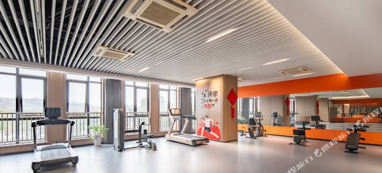 马鞍山东站丽呈睿轩酒店图片