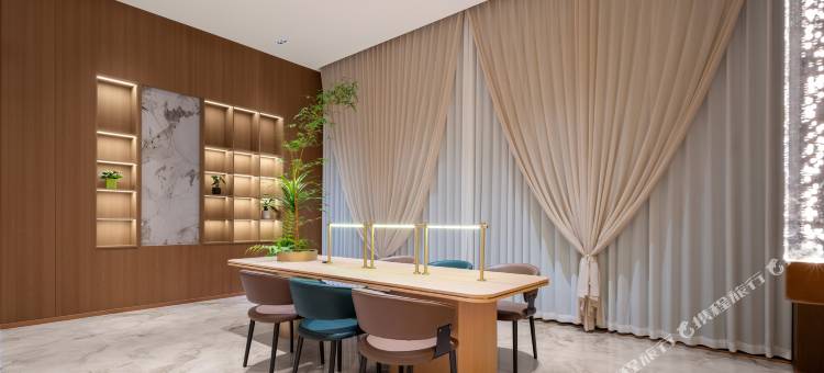 安阳铂悦酒店(内黄人民政府店)图片