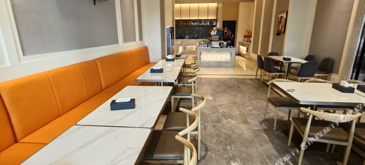 维也纳国际酒店(佛山绿岛广场绿岛湖地铁站店)图片