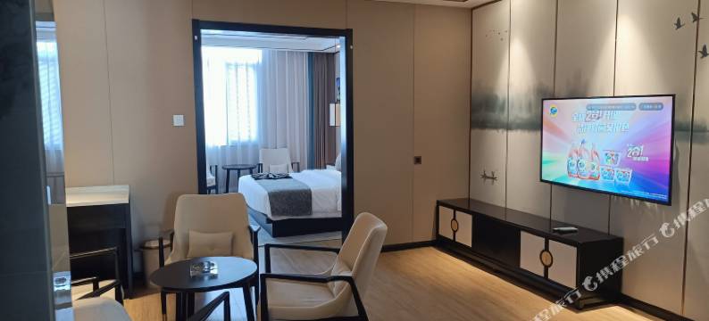 泸西安达酒店图片