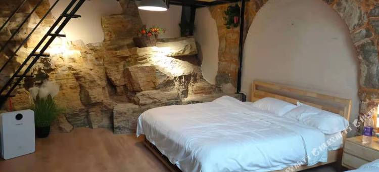 那岚山宿(嵩山少林风景区三界碑店)图片