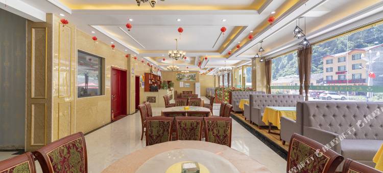 天悦休闲酒店(黄龙景区店)图片